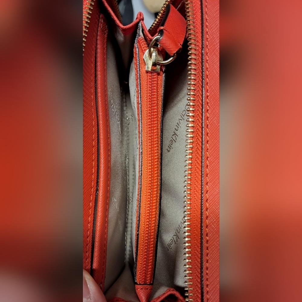 Calvin Klein Crossbody/Shoulder Bag - Picture 3 of 5